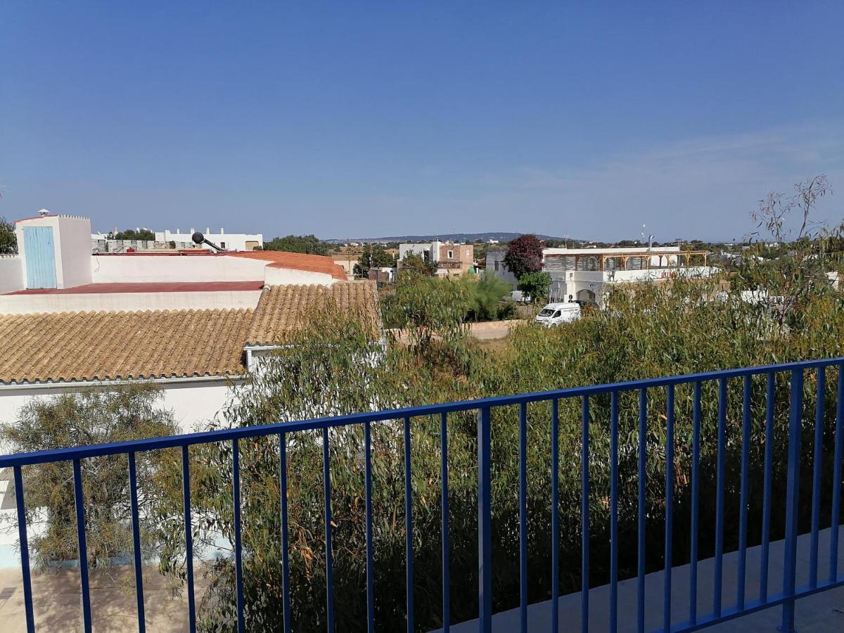 Hostal Pepe Sant Ferran de Ses Roques Bagian luar foto