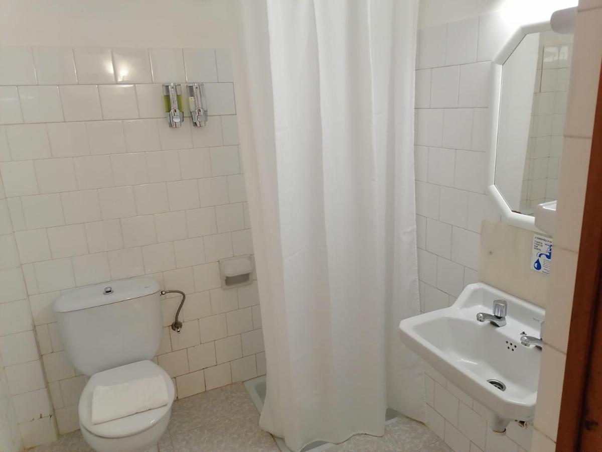 Hostal Pepe Sant Ferran de Ses Roques Bagian luar foto