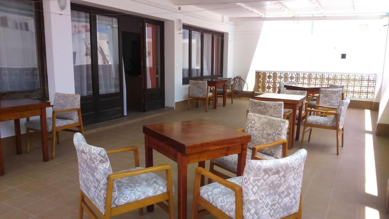 Hostal Pepe Sant Ferran de Ses Roques Bagian luar foto